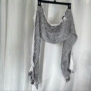 Mossimo Supply Co. Scarf Woven Eyelash Threaded Scarf Fringe Tassel Ends